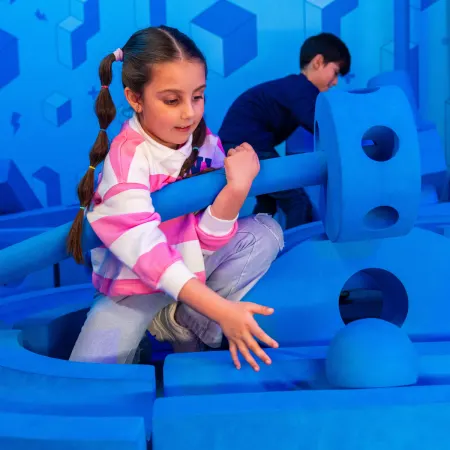 Chaos Lab: Experiencia divertida y creativa