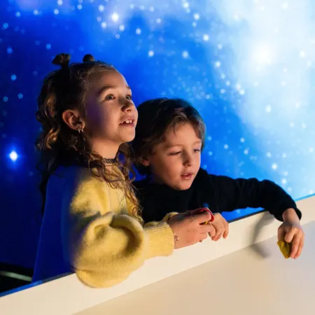 Chaos Lab: Experiencia divertida y creativa