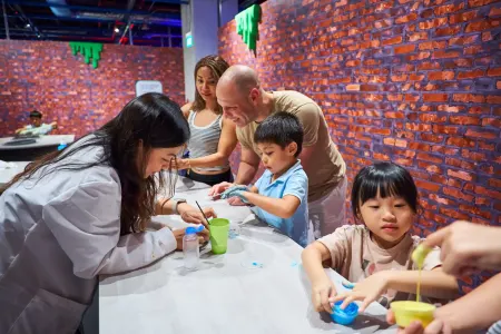 Chaos Lab: Fun & Creative Experience