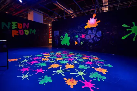 "Chaos Lab: Fun & Creative Experience"